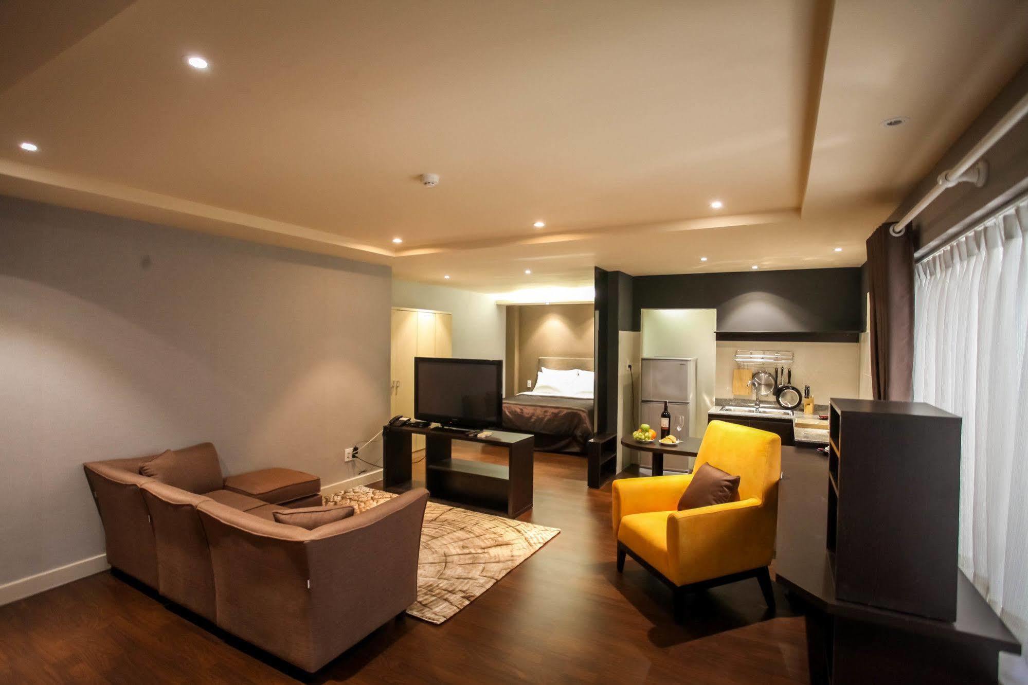 Compass Living Joy Aparthotel Bandar Ho Chi Minh Luaran gambar