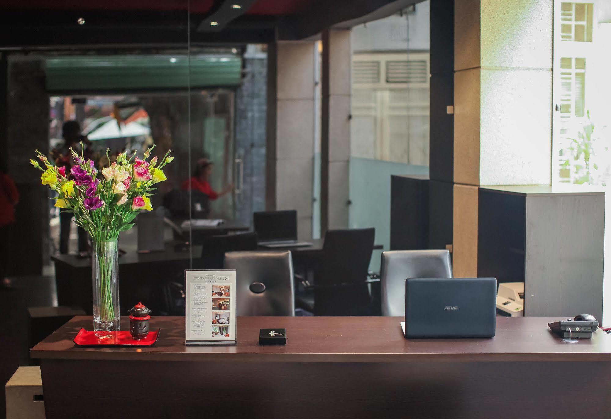 Compass Living Joy Aparthotel Bandar Ho Chi Minh Luaran gambar